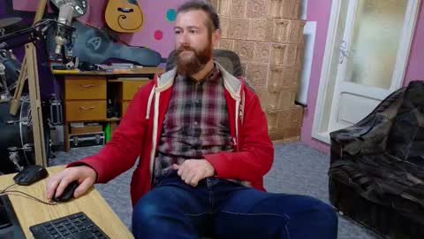 Snapshot of sir_pelo_iv chatting on 12, 10, 2025 I am The Fourth and only Sir. Pelo online show from 12, 10, 2025