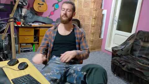 Snapshot of sir_pelo_iv chatting on 16, 11, 2025 I am The Fourth and only Sir. Pelo online show from 16, 11, 2025