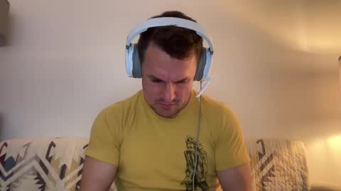 Snapshot of sirbubblesworth chatting on 19, 2, 2025 sirbubblesworth online show from 19, 2, 2025