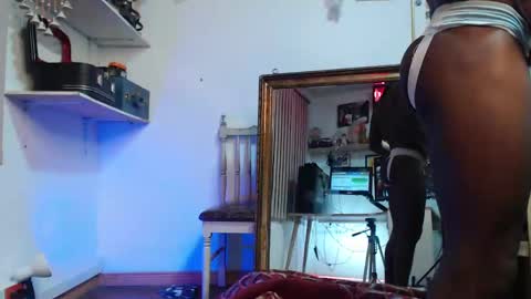 siriss_boyrag online show from 7, 3, 2025