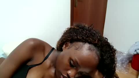 shannie online show from 18, 4, 2026