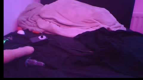 sissyboysissy938 online show from 28, 3, 2026