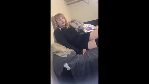 sissywhiteb online show from 26, 4, 2026