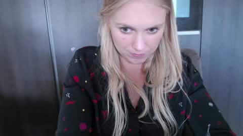 Elise online show from 15, 9, 2025