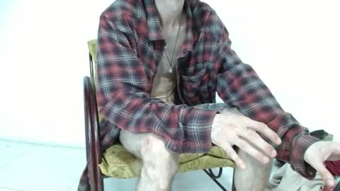 Snapshot of sk8sir chatting on 16, 5, 2026 sk8sir online show from 16, 5, 2026