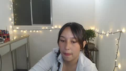 Snapshot of skarlet_adams chatting on 24, 1, 2025 Alice online show from 24, 1, 2025