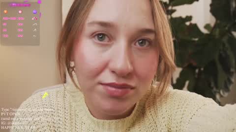 Im Scarlett  ONLINE  5pm-10pm NYC time  online show from 6, 1, 2025