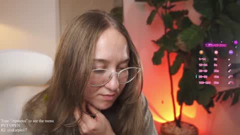 Im Scarlett  ONLINE  5pm-10pm NYC time  online show from 27, 1, 2025