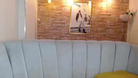 Skarlet online show from 5, 3, 2025