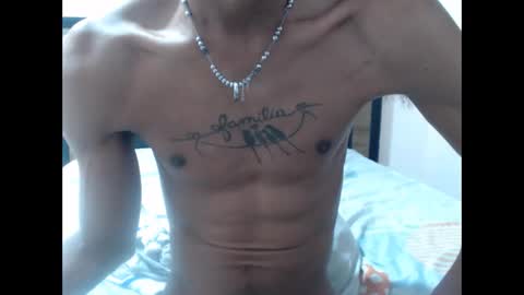 Snapshot of skinny_long_cock chatting on 28, 10, 2025 Albert online show from 28, 10, 2025