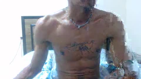 Snapshot of skinny_long_cock chatting on 5, 12, 2025 Albert online show from 5, 12, 2025