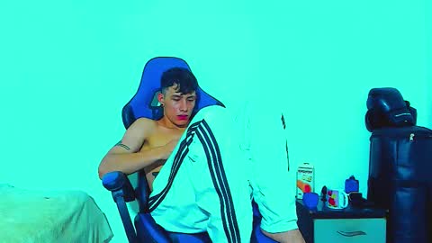 skinny marked online show from 30, 10, 2025