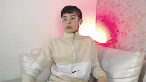 Snapshot of skinny_office chatting on 8, 2, 2026 David online show from 8, 2, 2026