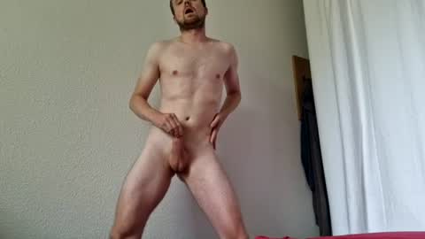 Snapshot of skinnyb24 chatting on 31, 7, 2026 skinnyb24 online show from 31, 7, 2026