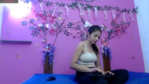 Snapshot of skinnybarbie022 chatting on 22, 6, 2026 barbi online show from 22, 6, 2026