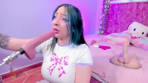 skinnyfantasies4 online show from 4, 7, 2026