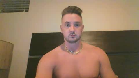 skinnyguylongdick1 online show from 21, 9, 2025
