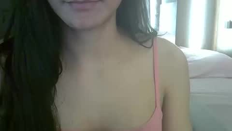 skinnykittencam online show from 6, 4, 2026