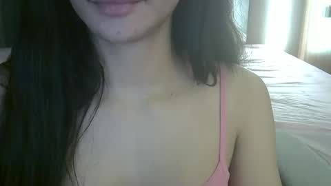 skinnykittencam online show from 15, 4, 2026