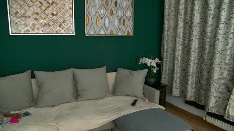 Natty online show from 5, 4, 2026