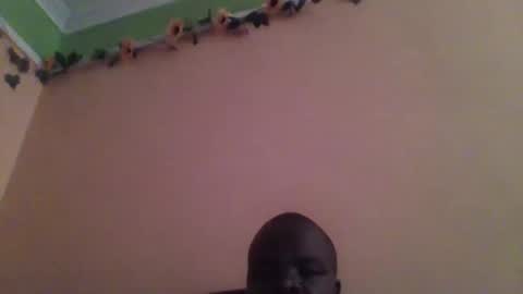 Snapshot of skry21 chatting on 9, 10, 2025 Tylor Smart online show from 9, 10, 2025