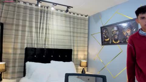 Snapshot of sky_jules chatting on 16, 11, 2025 Daniel online show from 16, 11, 2025