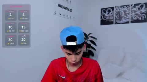 Snapshot of sky_jules chatting on 30, 11, 2025 Daniel online show from 30, 11, 2025