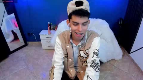 Snapshot of sky_jules chatting on 4, 12, 2025 Daniel online show from 4, 12, 2025