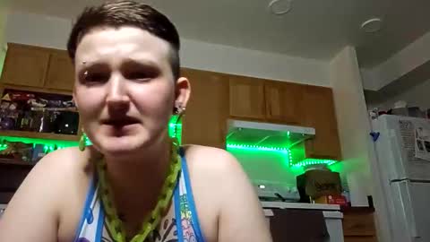 Snapshot of skyisacutie chatting on 17, 12, 2025 Skyisacutie online show from 17, 12, 2025