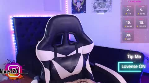 blue online show from 26, 11, 2025