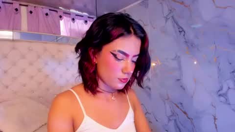 skyler_rouse online show from 25, 6, 2026