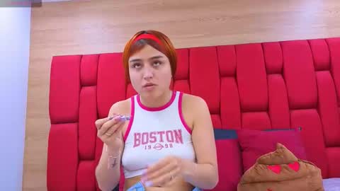 Snapshot of skynny_horney chatting on 12, 11, 2025 Skynny online show from 12, 11, 2025