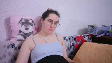 skyressie333 online show from 16, 2, 2025