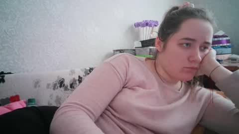 skyressie333 online show from 22, 2, 2025