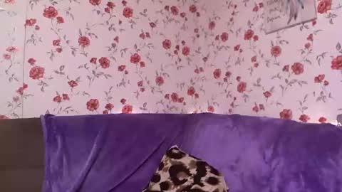 Snapshot of skysupernova chatting on 1, 2, 2025 Sky online show from 1, 2, 2025