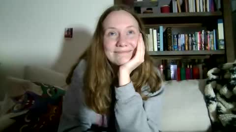 Snapshot of skywinters chatting on 22, 5, 2026 Sky Winters online show from 22, 5, 2026