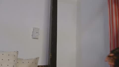 Snapshot of skyy_brown chatting on 6, 3, 2025 Bella online show from 6, 3, 2025