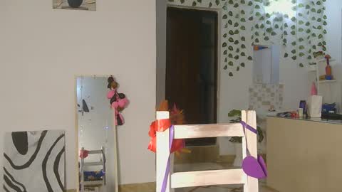 Snapshot of skyy_brown chatting on 2, 11, 2025 Bella online show from 2, 11, 2025