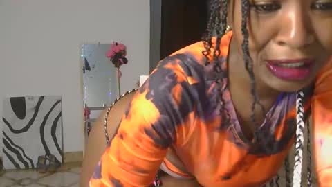 Snapshot of skyy_brown chatting on 22, 11, 2025 Bella online show from 22, 11, 2025