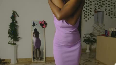 Snapshot of skyy_brown chatting on 12, 2, 2026 Bella online show from 12, 2, 2026