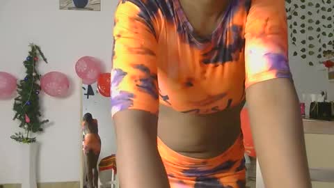 Snapshot of skyy_brown chatting on 15, 2, 2026 Bella online show from 15, 2, 2026