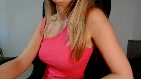 Snapshot of sladypretty chatting on 27, 6, 2026 Slady online show from 27, 6, 2026