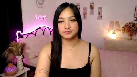 Queen Cyrine online show from 23, 10, 2025