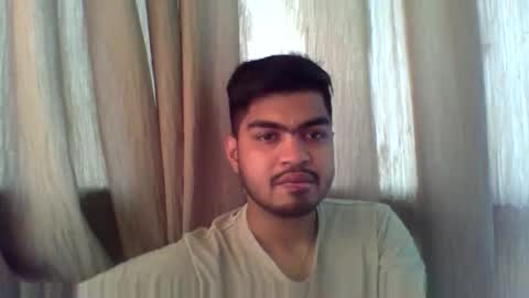 Snapshot of slavesj18 chatting on 14, 12, 2025 Add me on hangout sjcool1998 online show from 14, 12, 2025