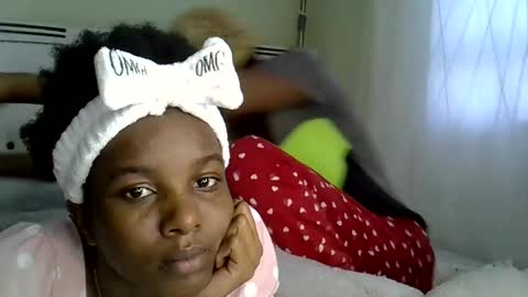 Snapshot of sleciahsha chatting on 27, 4, 2026 sly online show from 27, 4, 2026