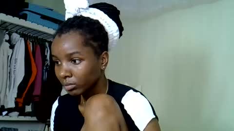 Snapshot of sleciahsha chatting on 13, 6, 2026 sly online show from 13, 6, 2026