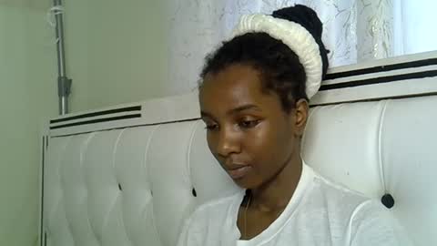 Snapshot of sleciahsha chatting on 27, 7, 2026 sly online show from 27, 7, 2026