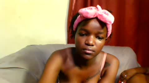 sleek_ass online show from 12, 3, 2025