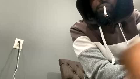 Snapshot of slickerthan12 chatting on 5, 3, 2025 BBC Hanging online show from 5, 3, 2025