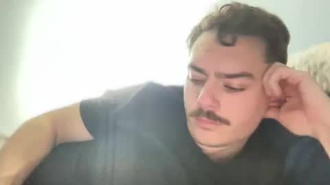 Snapshot of slickmass chatting on 21, 2, 2025 SlickMass online show from 21, 2, 2025